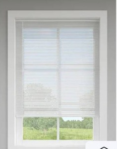 lot 8362 image: LEVOLOR TrimGo 1-in Slat Width 72-in x 72-in Cordless White Aluminum Room Darkening
