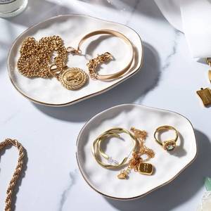 lot 26681 image: AISBUGUR Jewelry Dish Set of 2, Large Jewelry Tray for More Jewelry Ring Dish Jewelry Bowl with Beautiful Package and Greeting Card Perfect for Birthday Gifts for Women - Retail $10