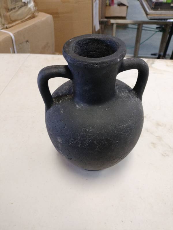 lot 35856 image: Black Ceramic Decorative Vase