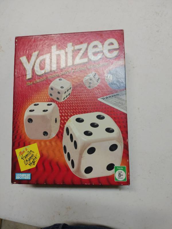 lot 33741 image: Yahtzee Game Set