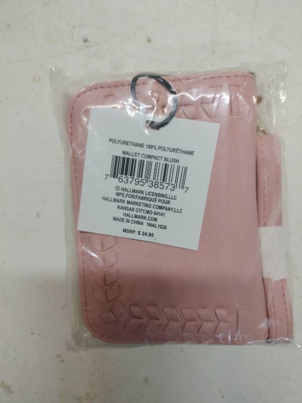 lot 33795 image: Mark & Hall Women��s Wallet Worig Tag Mint Condition