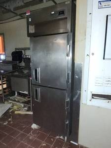 lot 19388 image: Delfield Specification Line&nbspCommercial Refrigerator