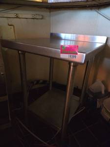 lot 19399 image: Stainless Steel Commercial Prep Table