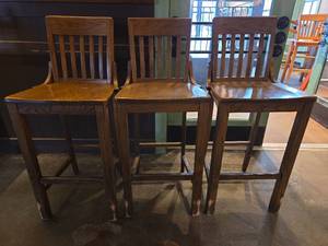 lot 24377 image: Solid Oak Bar Stools with Slat Back - Set of 3