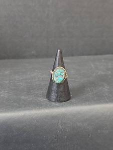 lot 105 image: Southwestern Turquoise Sterling Silver Ring 3.05gm
