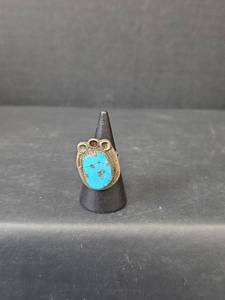 lot 107 image: Sterling Silver Turquoise Ring 9.05gm (stone is cracked) Size 6.75