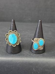 lot 138 image: Native American Turquoise Ring Set, Magnetic