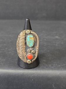 lot 162 image: Native American Sterling Silver Turquoise and Coral Ring, Size 7, 7.59gm
