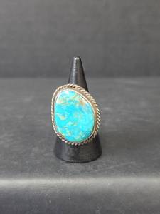 lot 164 image: Turquoise and Sterling Silver Statement Ring, Size 7.25, 8.48gm