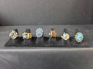 lot 180 image: Mid-Century Costume Jewelry Ring Collection