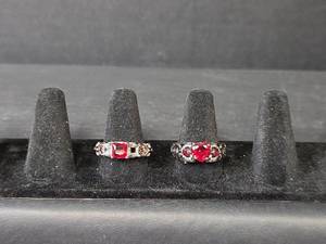 lot 217 image: Sterling Silver Red and White Crystal Filigree Rings Stamped 925