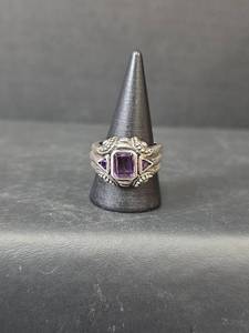lot 226 image: Sterling Silver Amethyst Ring with Decorative Band Size 9.25