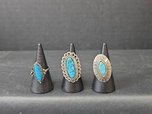 lot 270 image: Southwestern Style Adjustable Turquoise Rings