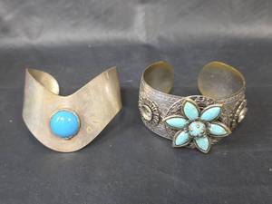 lot 275 image: Southwestern Turquoise Floral Cuff Bracelets (Non-Magnetic)