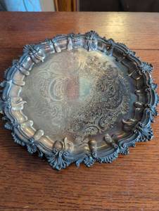 lot 2228 image: Ornate Silver Plated Serving Tray 12 inch wide