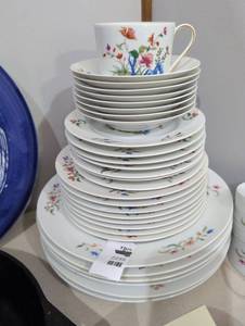 lot 2235 image: Royal Limoges Floral Dinnerware Set