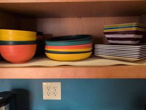 lot 2251 image: Melmac Colorful Bowl Collection