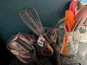 lot 2312 image: Mason Jar Kitchen Utensil Organizer Set