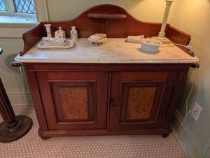 lot 2343 image: Victorian Marble Top Washstand