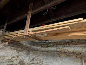 lot 2420 image: Reclaimed Building Wood Beams and Lumber Lot