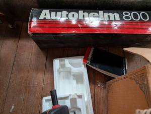 lot 2454 image: Autohelm 800 Autopilot Control Unit