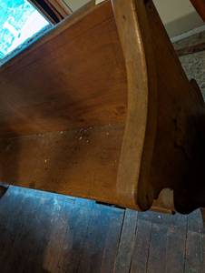 lot 2457 image: Early American Church Pew 8 feet long