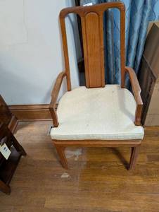 lot 2467 image: Mid Century Modern Teak Armchair