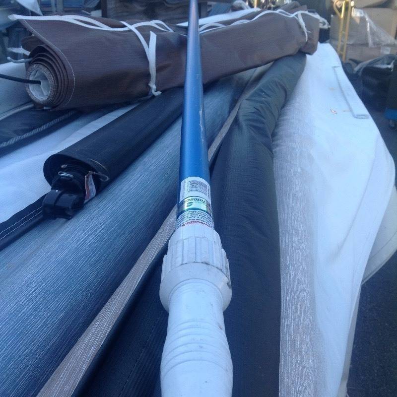 lot 47 image: New aluminum telescoping pole many uses also great swimming pool pole