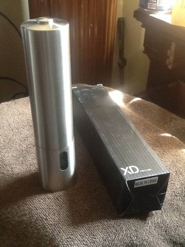 lot 7 image: 2 new battery operated stainless steel pepper mills