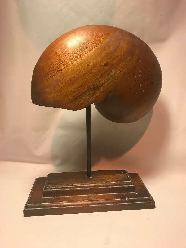 lot 9368 image: Nice large wooden Decour pieces