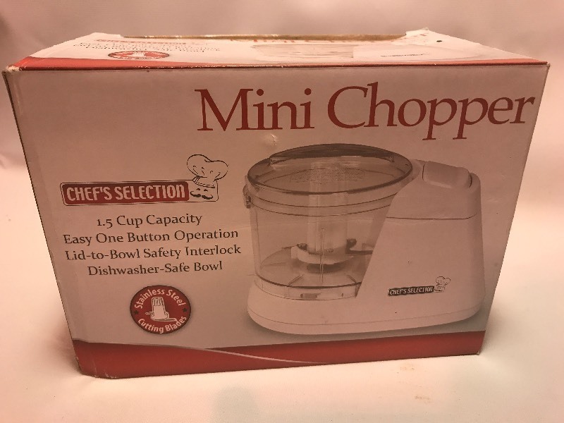 lot 9517 image: Mini chopper great for those small jobs in the kitchen