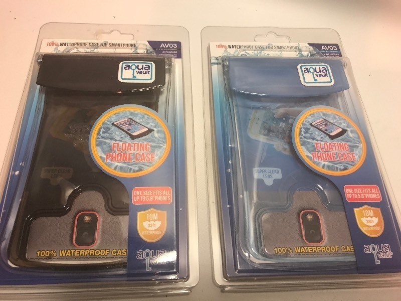 lot 9519 image: Two new smart phone waterproof cases
