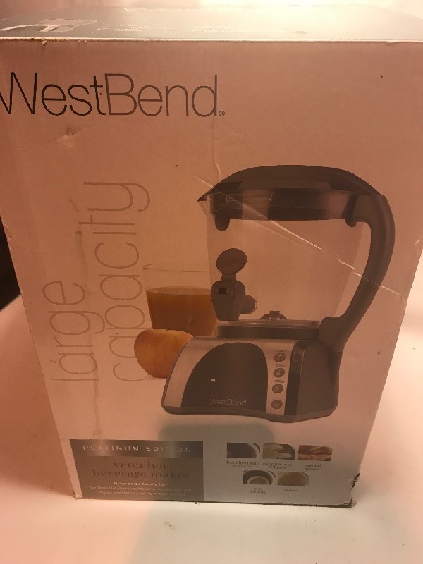 lot 9520 image: West bend hot beverage maker  Justin time for hot chocolate season