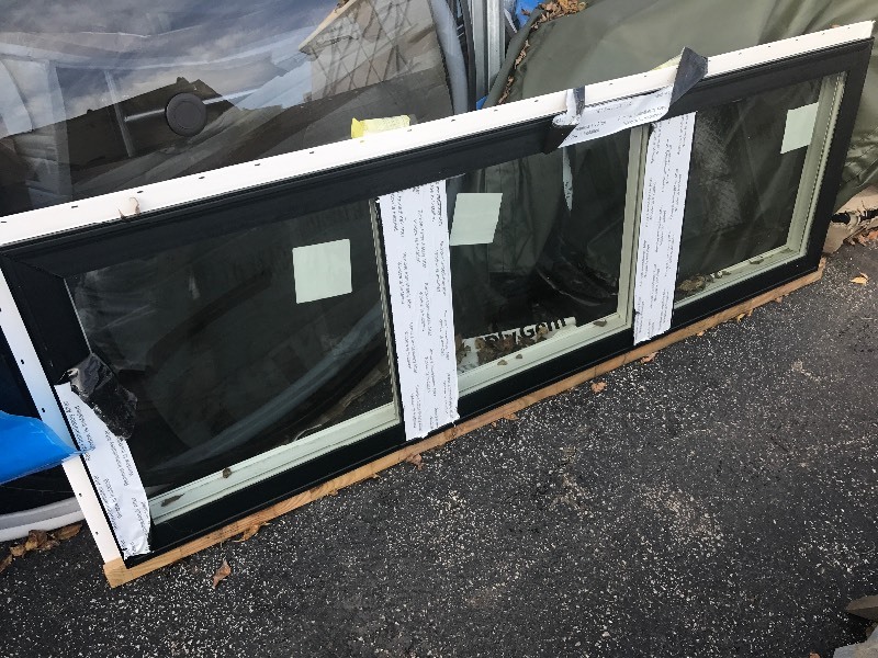 lot 813 image: New three bay window thermal pane stationary windows 2 x 6