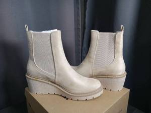 lot 2802 image: Platform Chelsea Boots in Nude Suede - Size 8