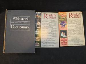 lot 2014 image: 1980s Reading Collection - Websters Dictionary and Readers Digest Set