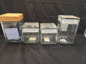lot 2017 image: Square Glass Storage Jars Set