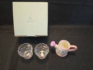 lot 2027 image: PartyLite Floral Glass Set with Ceramic Holder