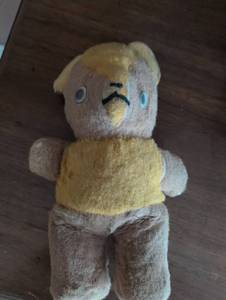 lot 1522 image: 1950s-60s Gund Smokey Bear Plush Toy