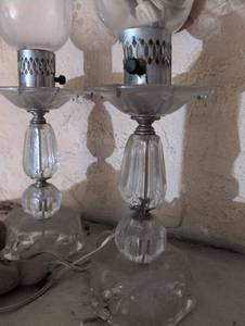 lot 1528 image: Crystal Wall Sconce Light Fixtures