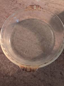 lot 1549 image: Clear Glass Pie Plate