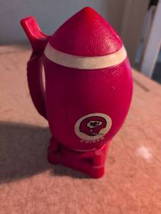 lot 1557 image: Kansas City Chiefs NFL Football Mug
