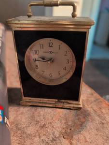 lot 1565 image: Howard Miller Brass Carriage Clock