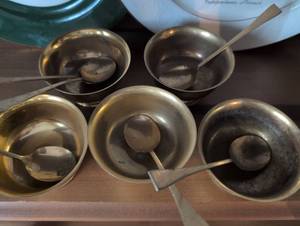 lot 1578 image: 24k GP Salt Cellars with Spoons Set
