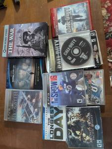 lot 1618 image: Mixed Video Games and Movies Collection Lot