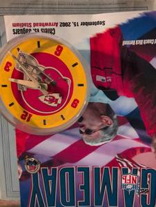 lot 1637 image: Kansas City Chiefs 2002 NFL Wall Clock