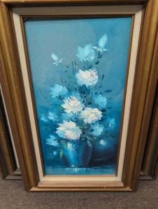 lot 304 image: Blue and White Floral Still Life Oil Painting