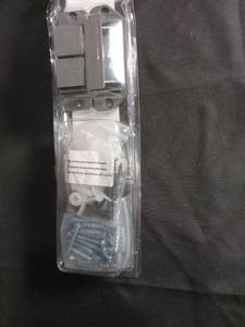 lot 2847 image: Child Safety Gate Mounting Hardware Kit