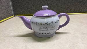 lot 1060 image: Precious Moments Mothers Love Teapot