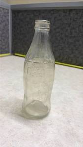 lot 1087 image: Clear Glass Coca-Cola Bottle. (SS)